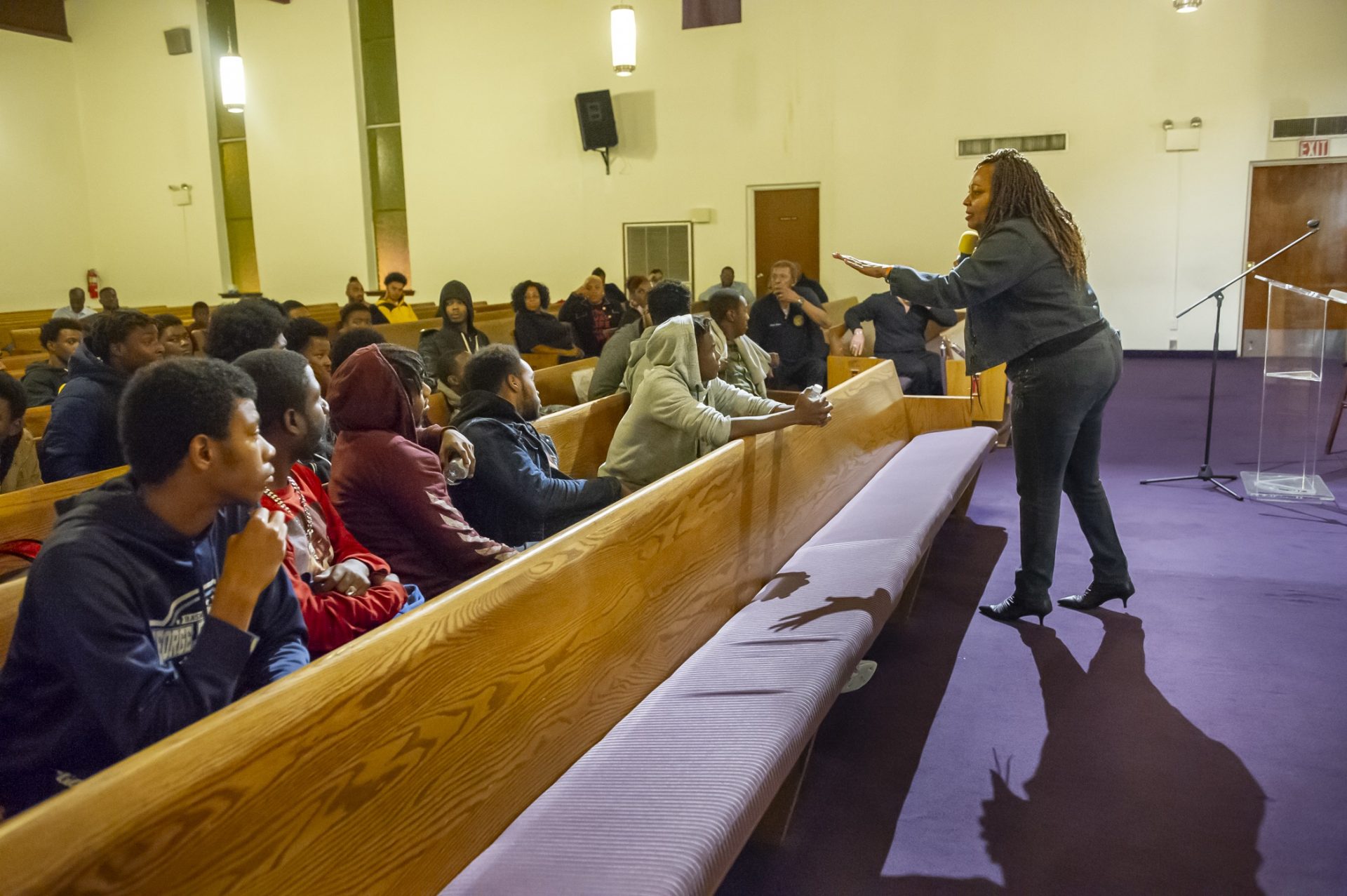 Guardian Civic League President and Philadelphia Sherriff Rochelle Bilal explains to a young audience on best practices for encounters with police officers when they are stopped for questioning.