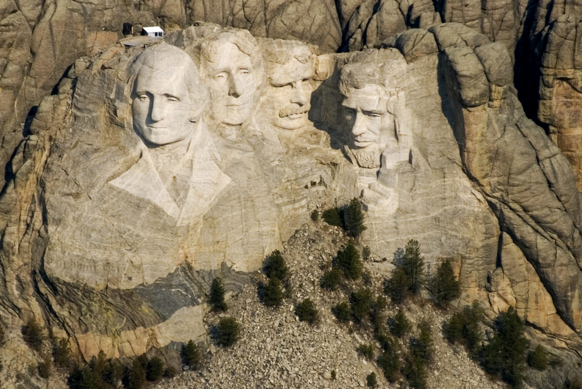 FILE PHOTO: This April 22, 2008 file photo shows the Mount Rushmore National Memorial in the Black Hills of South Dakota.