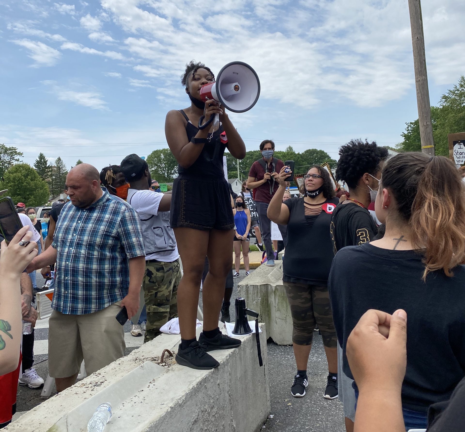 Paige Hall calls on local leaders to stand by people of color in Lebanon