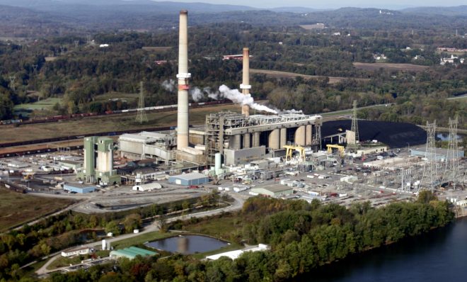 The Brunner Island coal-fired plant located on the west bank of Susquehanna River. 