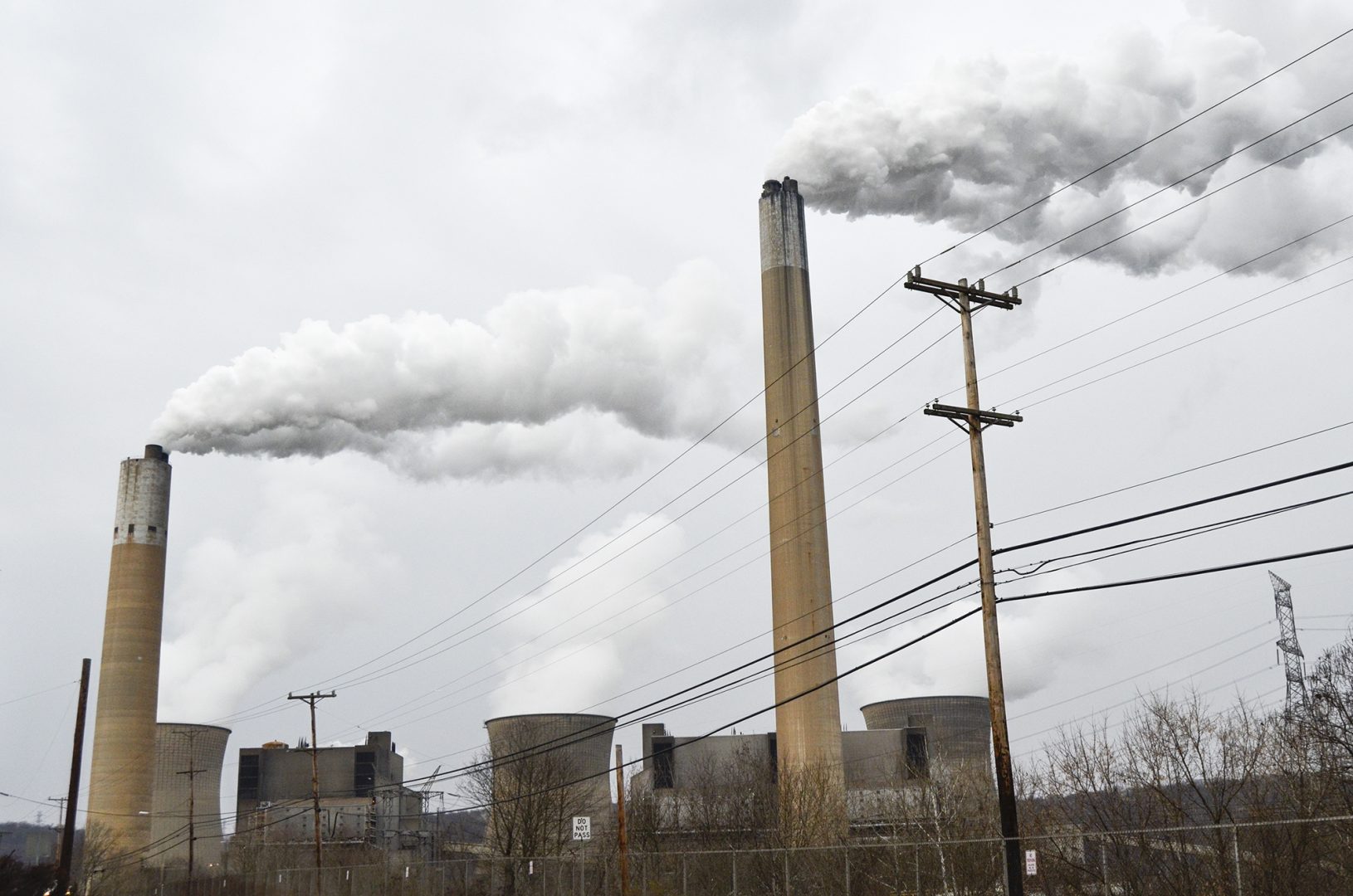 The Bruce Mansfield Power Plant burns coal to generate electricity in Beaver County. The plant shut down in 2019 because of “a lack of economic viability in current market conditions.”