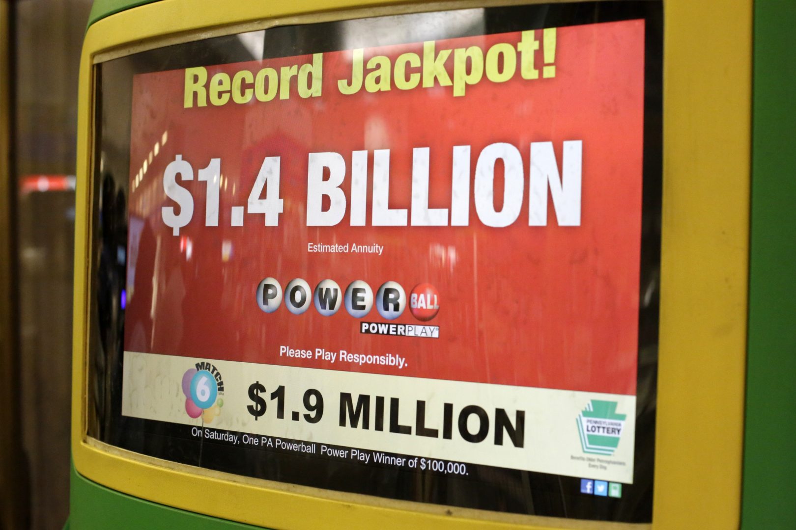 FILE PHOTO: A Pennsylvania lottery kiosk promotes a Powerball Jackpot. 