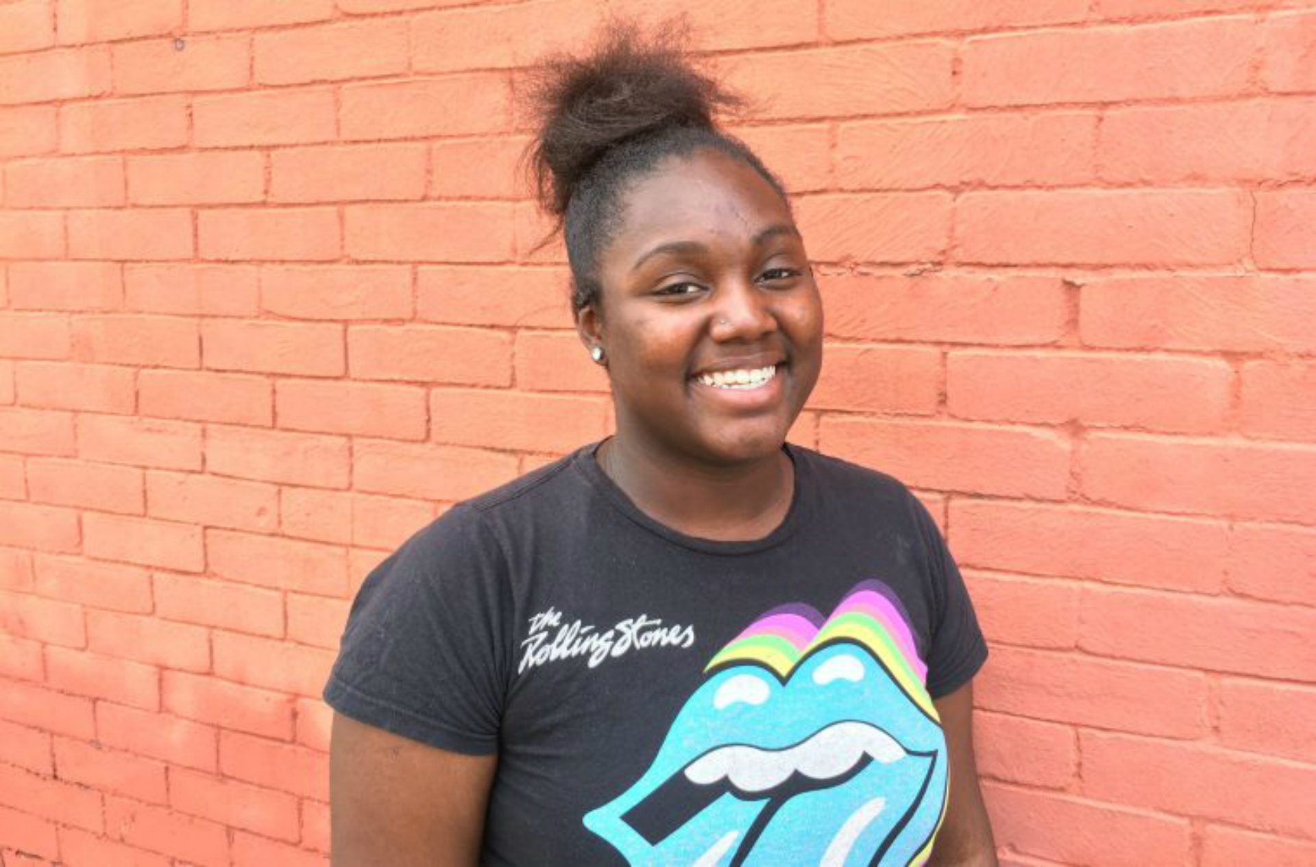 Kayonia Sowell is a 10th grade student at Brashear High School in Pittsburgh. 