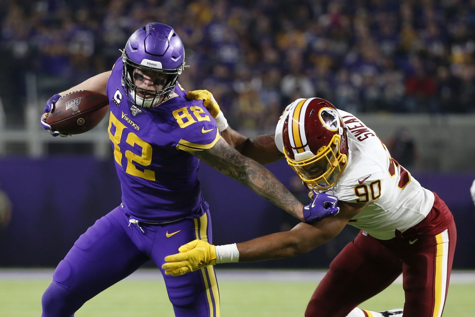 Cook, Vikings wear down Redskins 19-9 for 4th straight win
