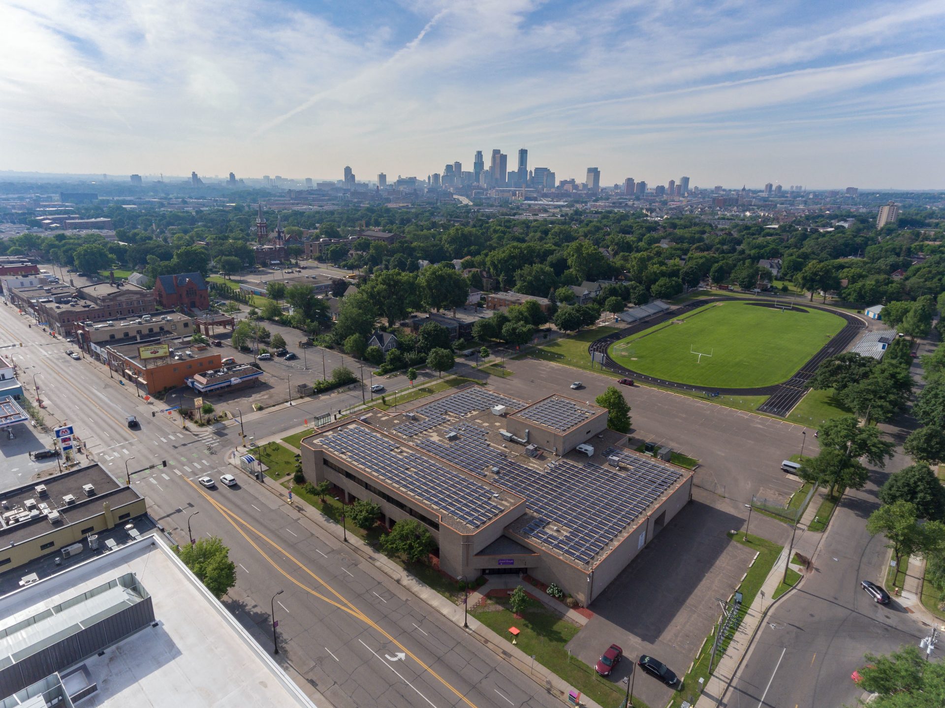 In 2017, Innovative Power Systems installed a 204 kW community solar garden on top of Shiloh Temple, a majority African American church in North Minneapolis. The array provides affordable, green energy to the church, a mosque and 29 households.