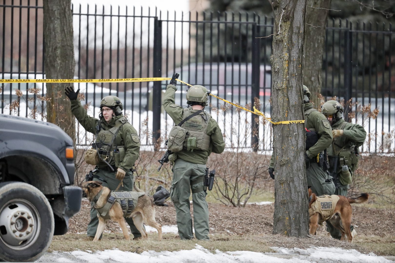 Six dead in shooting at Molson Coors in Milwaukee after employee opens ...