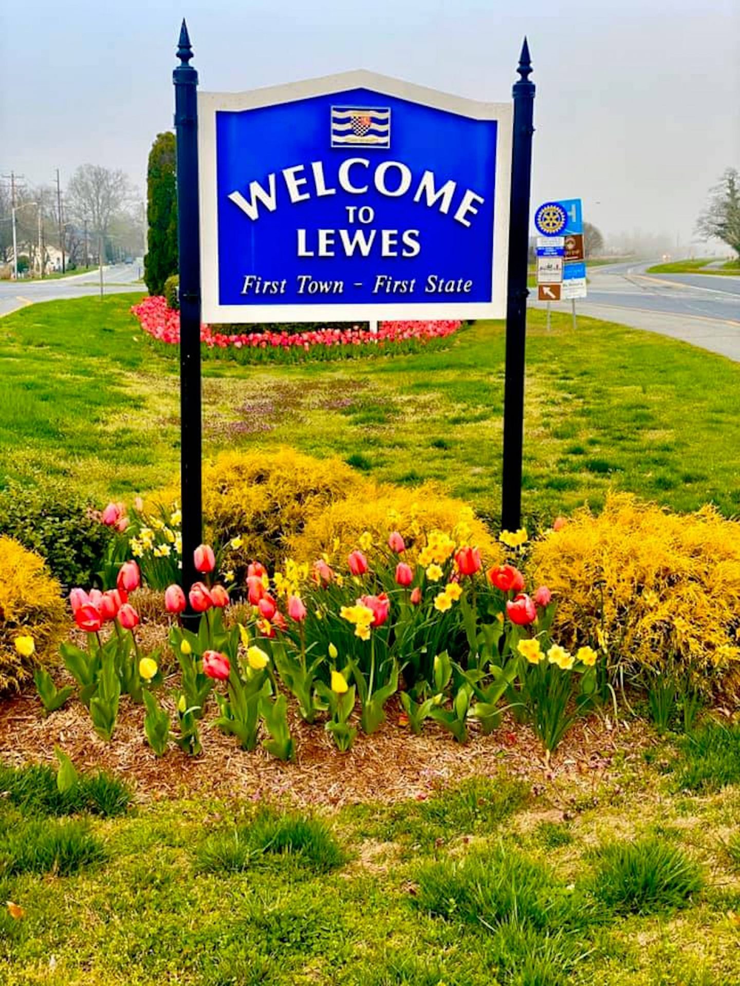 Delaware Gov. John Carney issued an executive order over the weekend requiring out-of-state visitors to quarantine for 14 days upon their arrival to Delaware, unless they’re a health care worker or assisting an essential business.