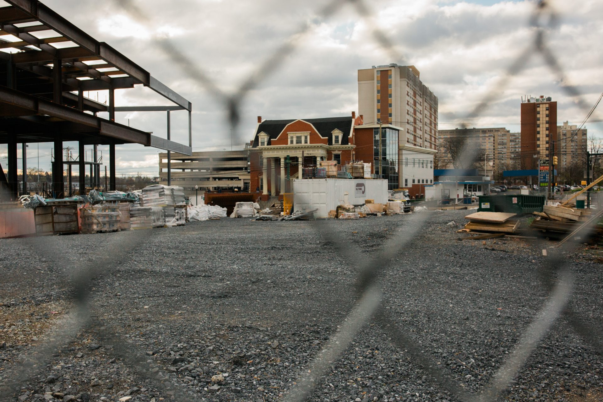 An inactive construction site in Harrisburg is seen on April 10, 2020.