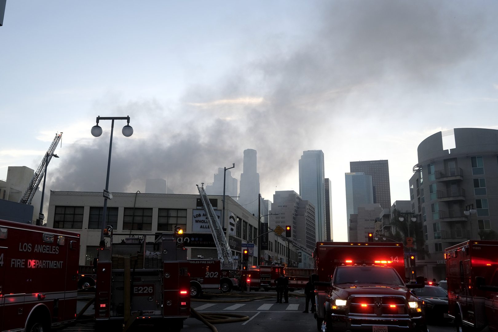 11 firefighters injured in Los Angeles blaze, explosion | WITF