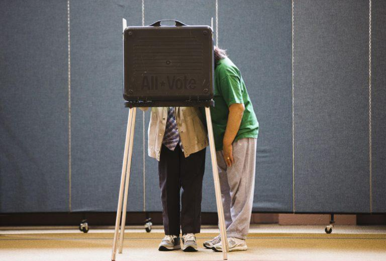 Allegheny County hopes to hire at least 6,500 poll workers ahead of the November election.