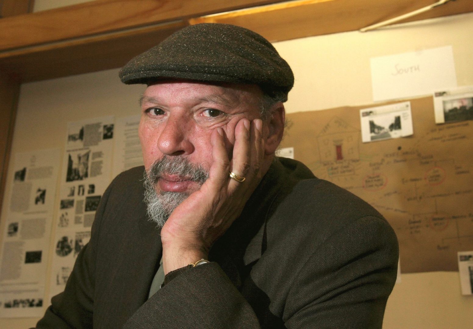 Playwright August Wilson poses for a portrait at Yale University in New Haven, Conn. on April 7, 2005. 