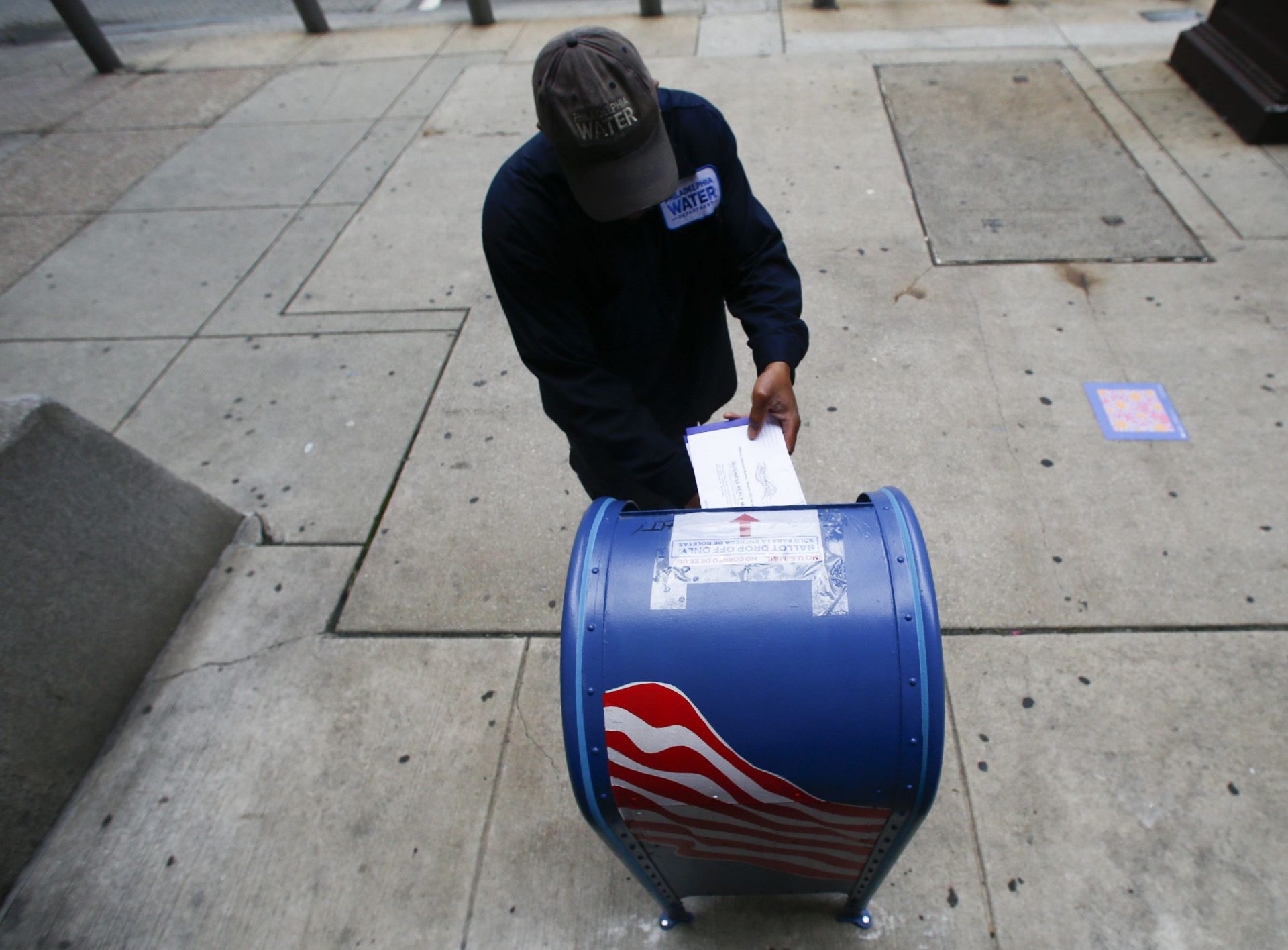 As of mid-week, 2.6 million people had requested and been approved for a mail-in or absentee ballot, and 518,000 had been returned.