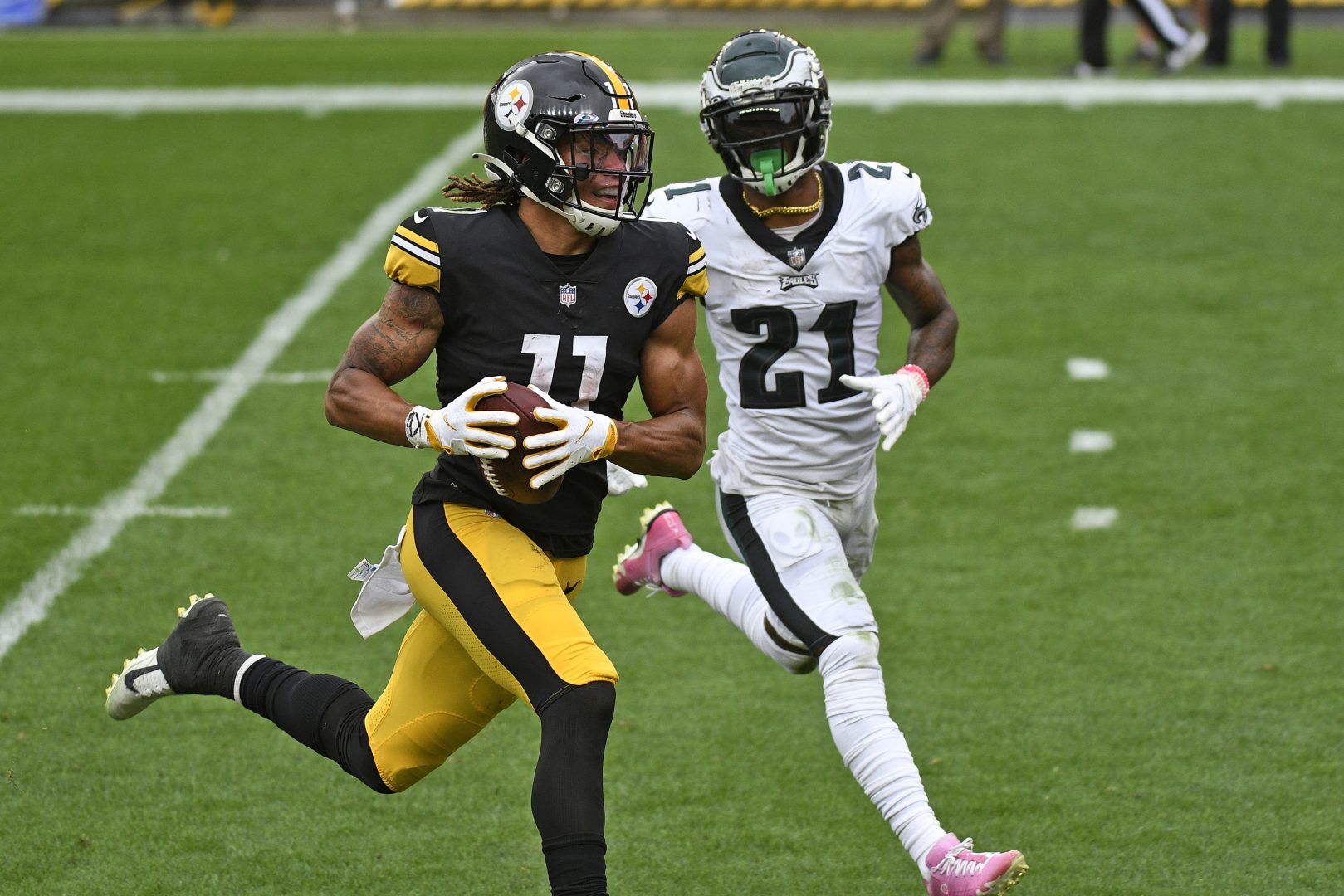 Rookie WR Chase Claypool scores 4 TDs, Steelers top Eagles 38-29