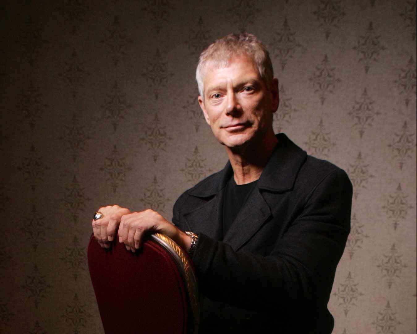 FILE PHOTO: Stephen Lang poses for a portrait at the Toronto International Film Festival in Toronto on Sept. 14, 2010. Lang released a children's book about the Battle of Gettysburg.