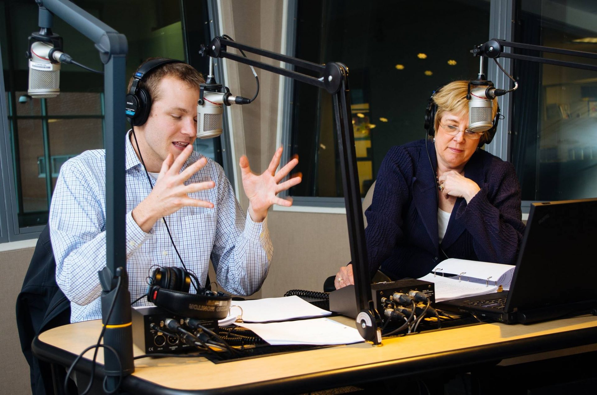 Transforming Health reporter Ben Allen and WITF President and CEO Kathleen Pavelko during a pledge break in April 2016.