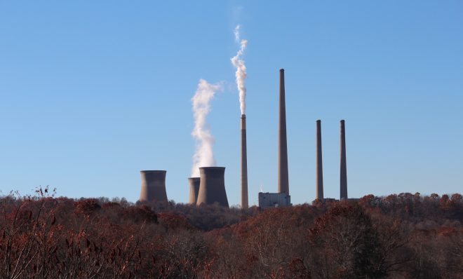 The coal-fired Homer City Generating Station. Photo: Reid R. Frazier