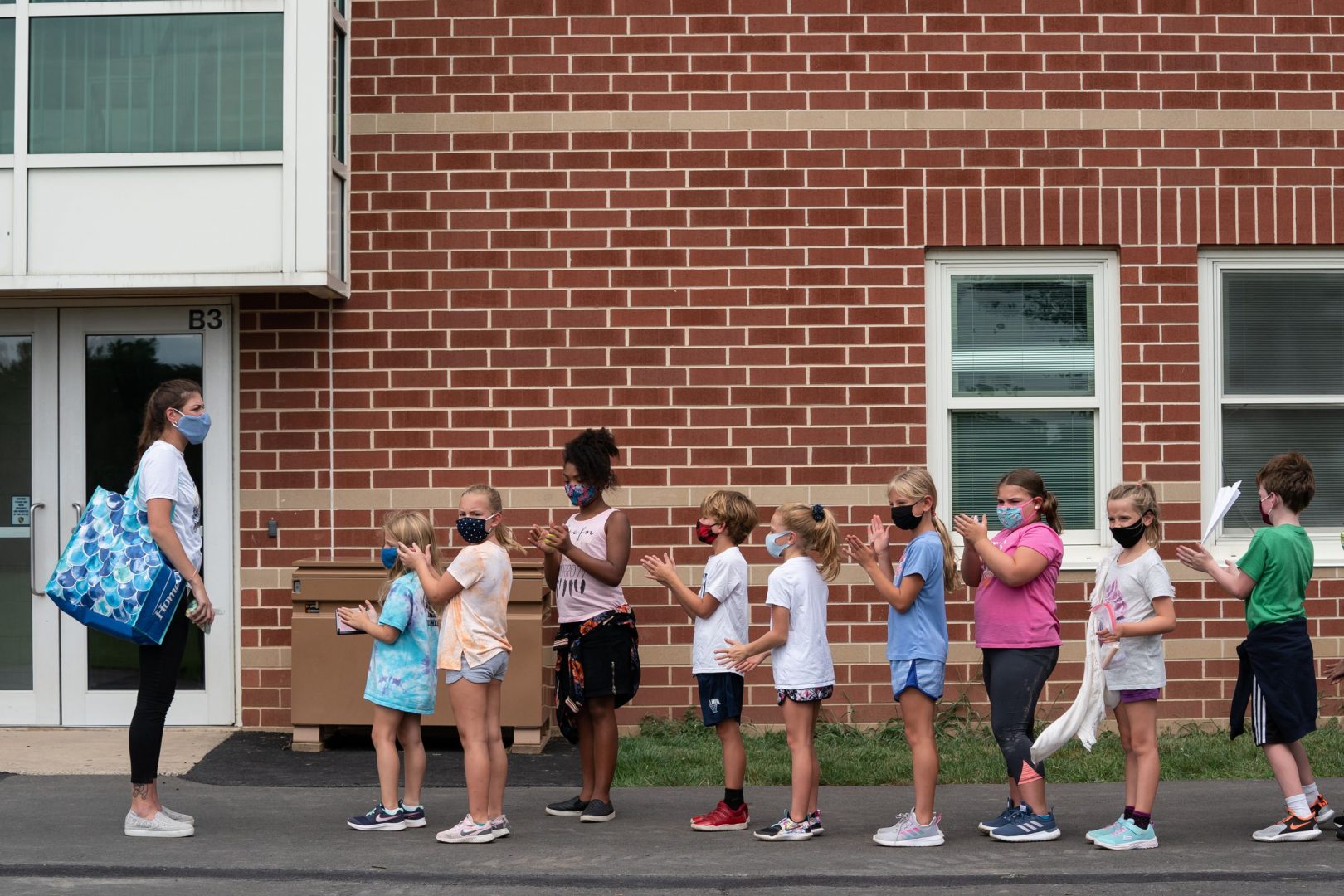 Pennsylvanians (and all Americans) urged to wear masks outside the home