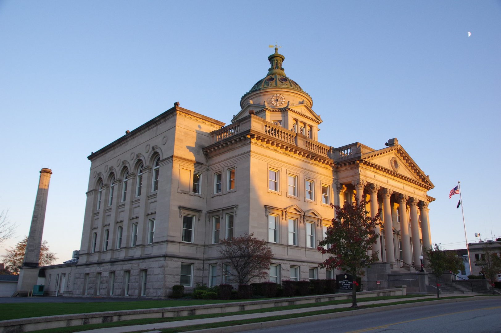 FILE PHOTO: The Somerset County Courthouse is seen on Oct. 20, 2015.