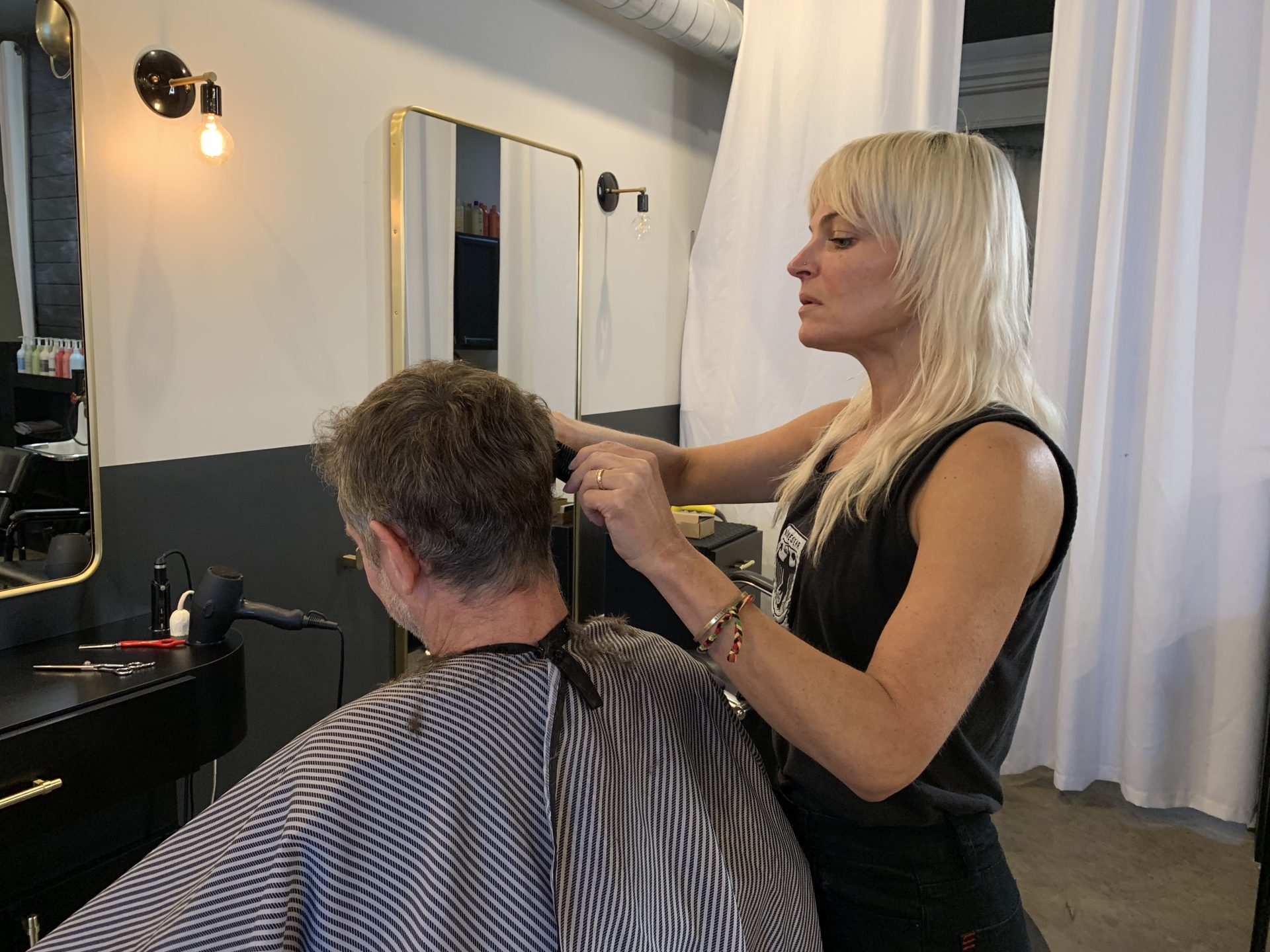 Workers are switching jobs more than ever, but here's why your hairstylist  might be stuck | WITF