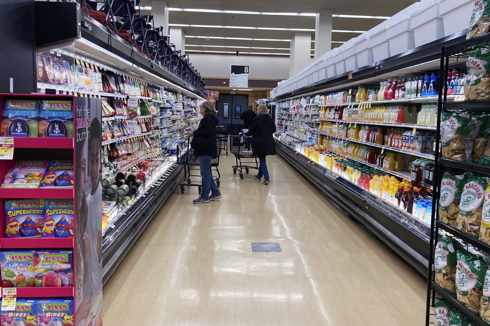 Customers shop at a grocery store in Mount Prospect, Ill., Friday, April 1, 2022. USDA says food inflation rate to soar, highest since 2008.
