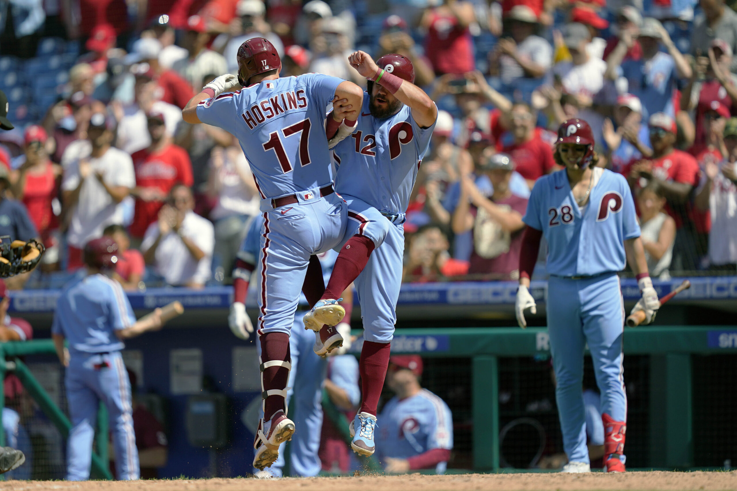 Phillies pushing hard for 1st playoff berth since 2011