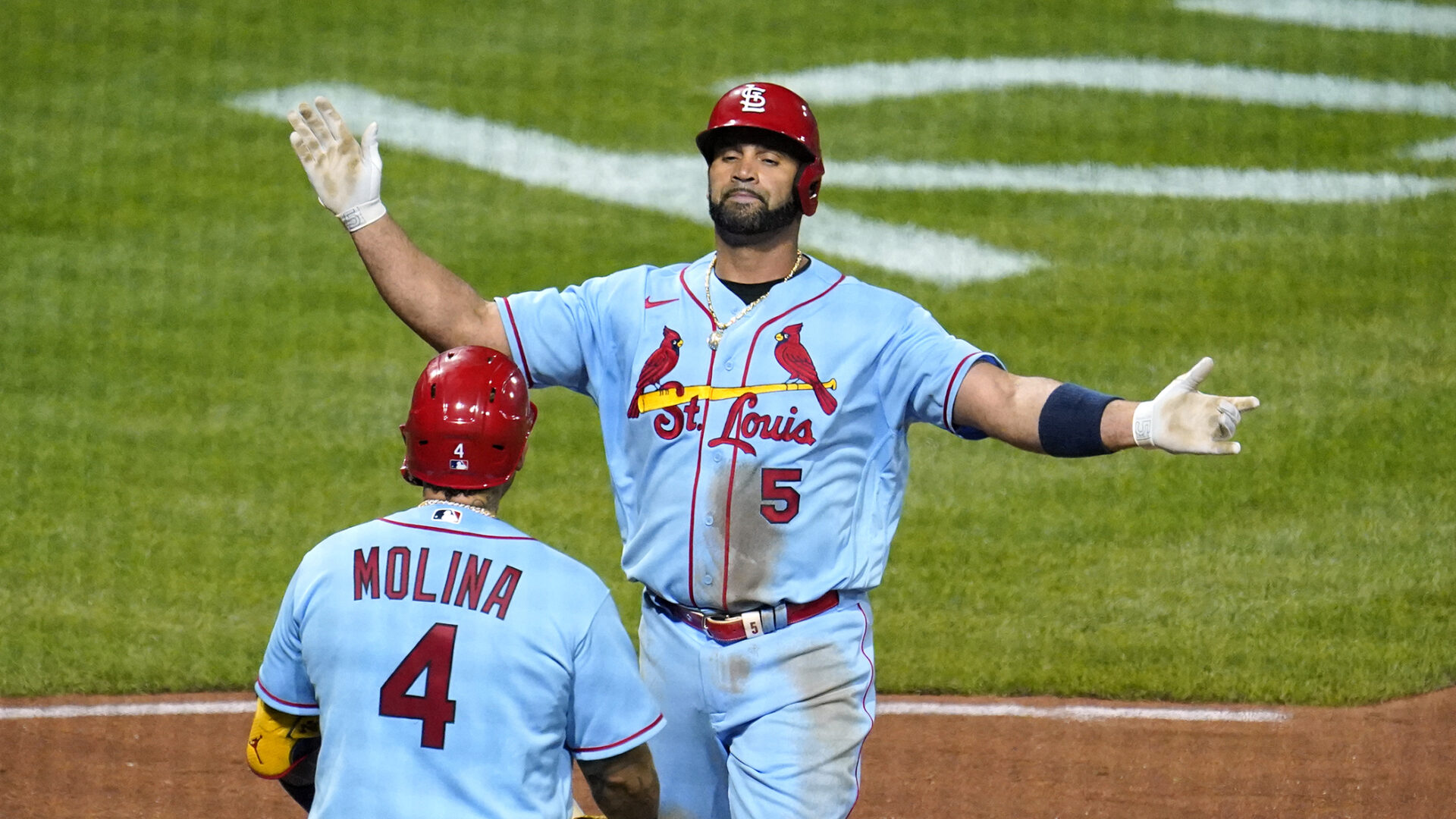 Albert Pujols returns to St. Louis for one last season with the Cardinals :  NPR