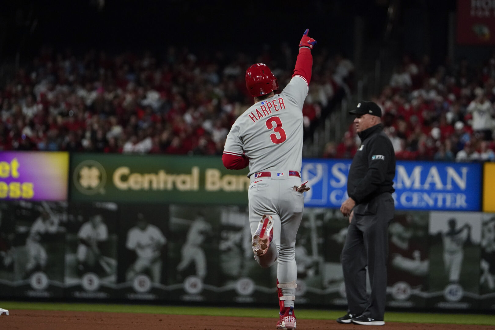 Philadelphia Phillies clinch NL wild-card berth, head to postseason for  second straight year