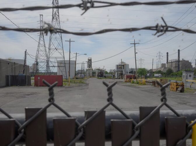 OxyChem's Niagara Falls facility is the longest-standing asbestos-reliant chlorine plant in America.