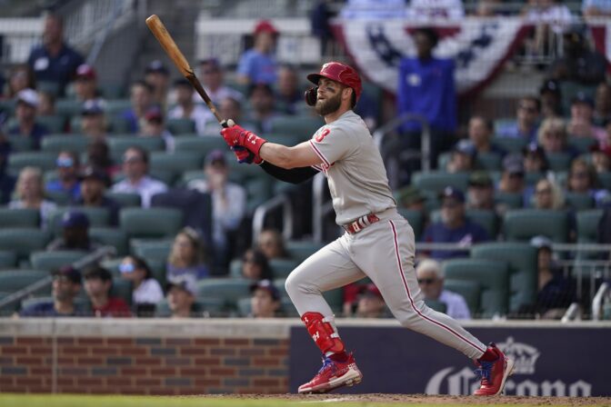 Phillies benefit from Howard's night, top Braves 9-3 – The Mercury