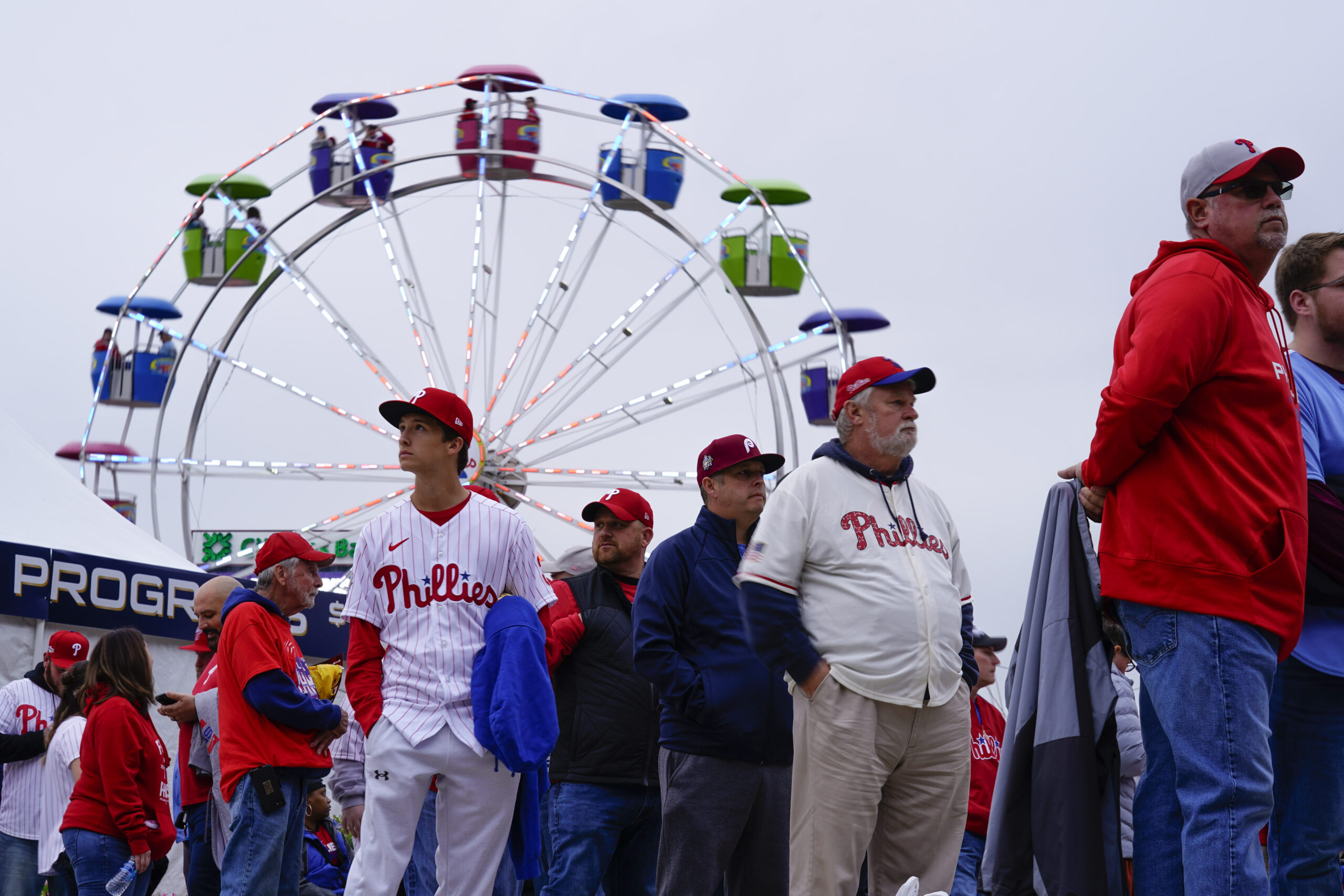 Philly Vs. Houston: Fans to Watch Rare World Series-NFL Double Dip – NBC10  Philadelphia