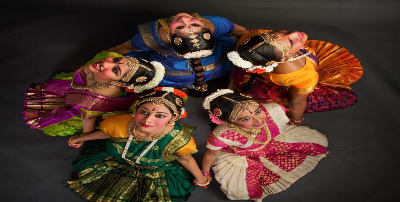 Women performing group dance in a special program ; Kerala ; India, Stock  Photo, Picture And Rights Managed Image. Pic. DPA-MAA-147875 | agefotostock