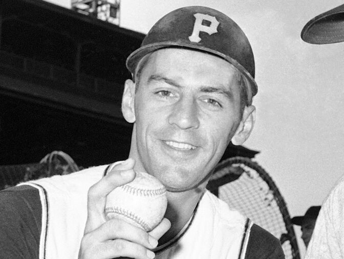  Pittsburgh Pirates Dick Groat is shown at Forbes Field in Pittsburgh, Aug. 11, 1960. 