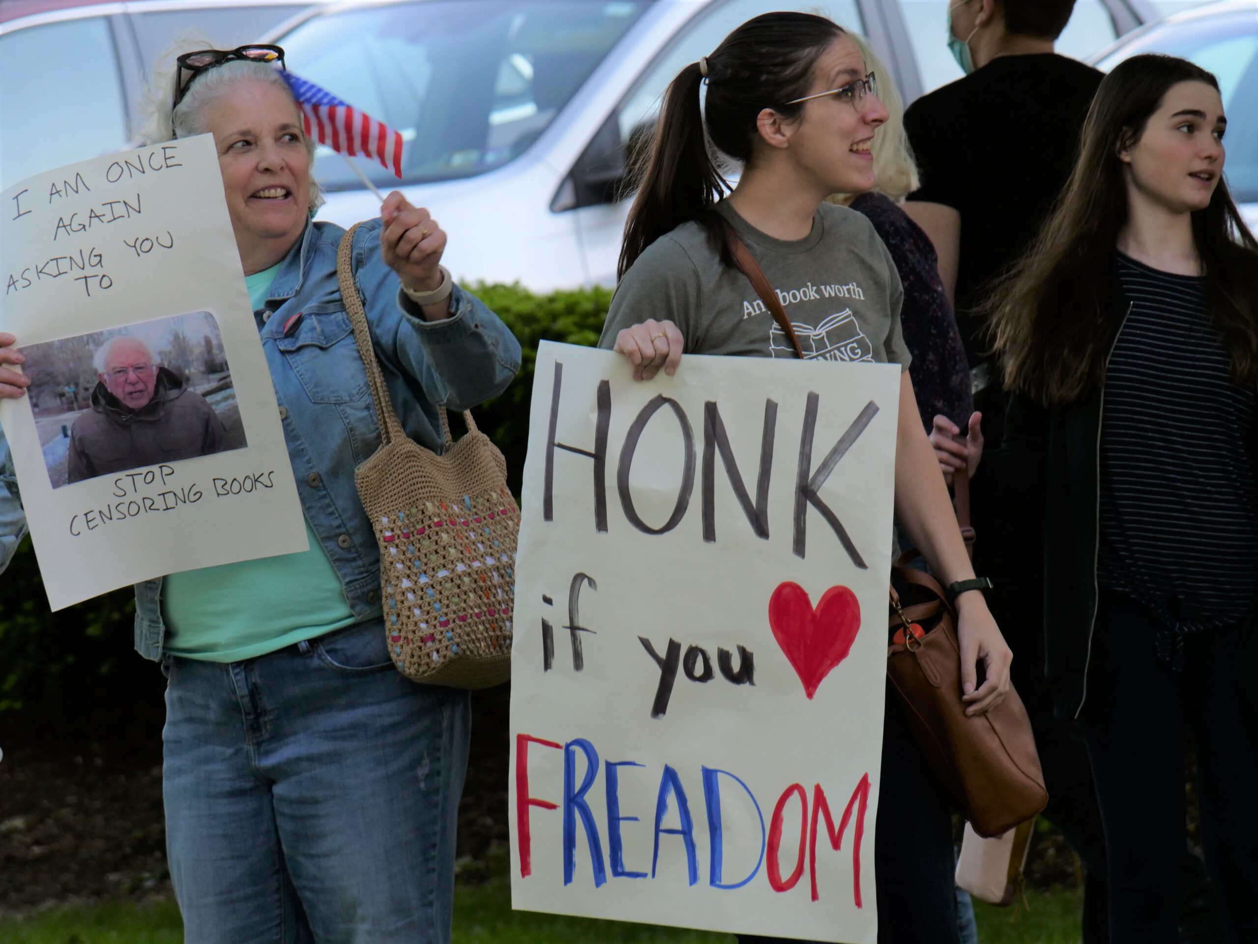 Hempfield school board advances library book restrictions amid crowded