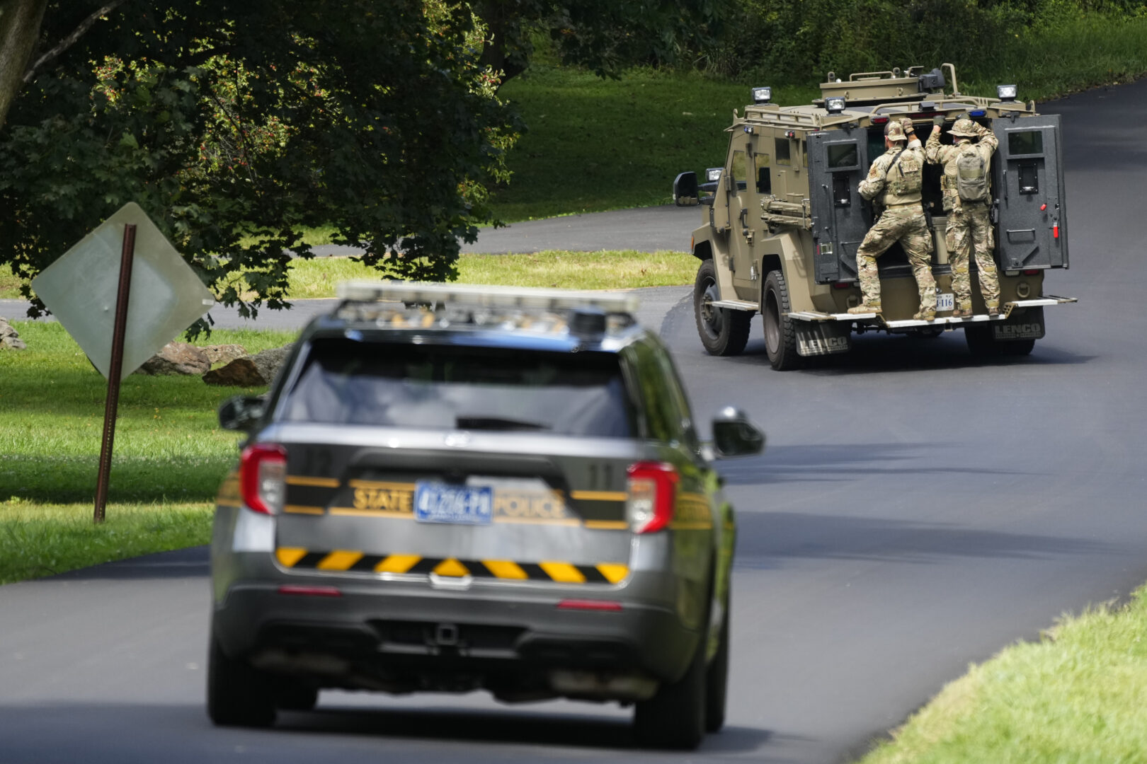 Law enforcement officers continue the search for escaped convict Danelo Cavalcante in Glenmoore, Pa., Monday, Sept. 11, 2023. 