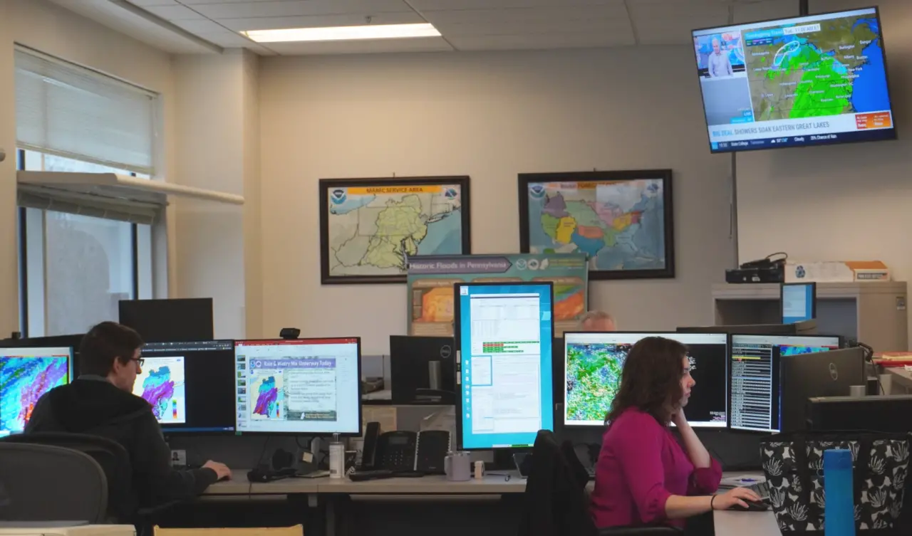 Workers in the National Weather Service's State College office.
(Sydney Roach/WPSU)