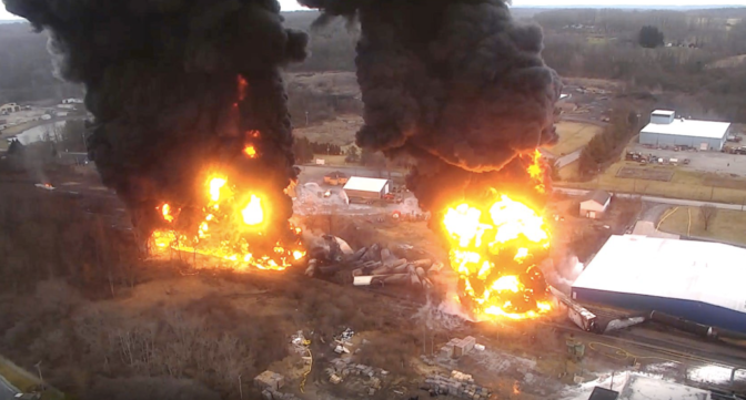 Video screenshot of the vent and burn operation in East Palestine, Ohio, February 6, 2023. Photo: Columbiana County Board of Commissioners via NTSB.