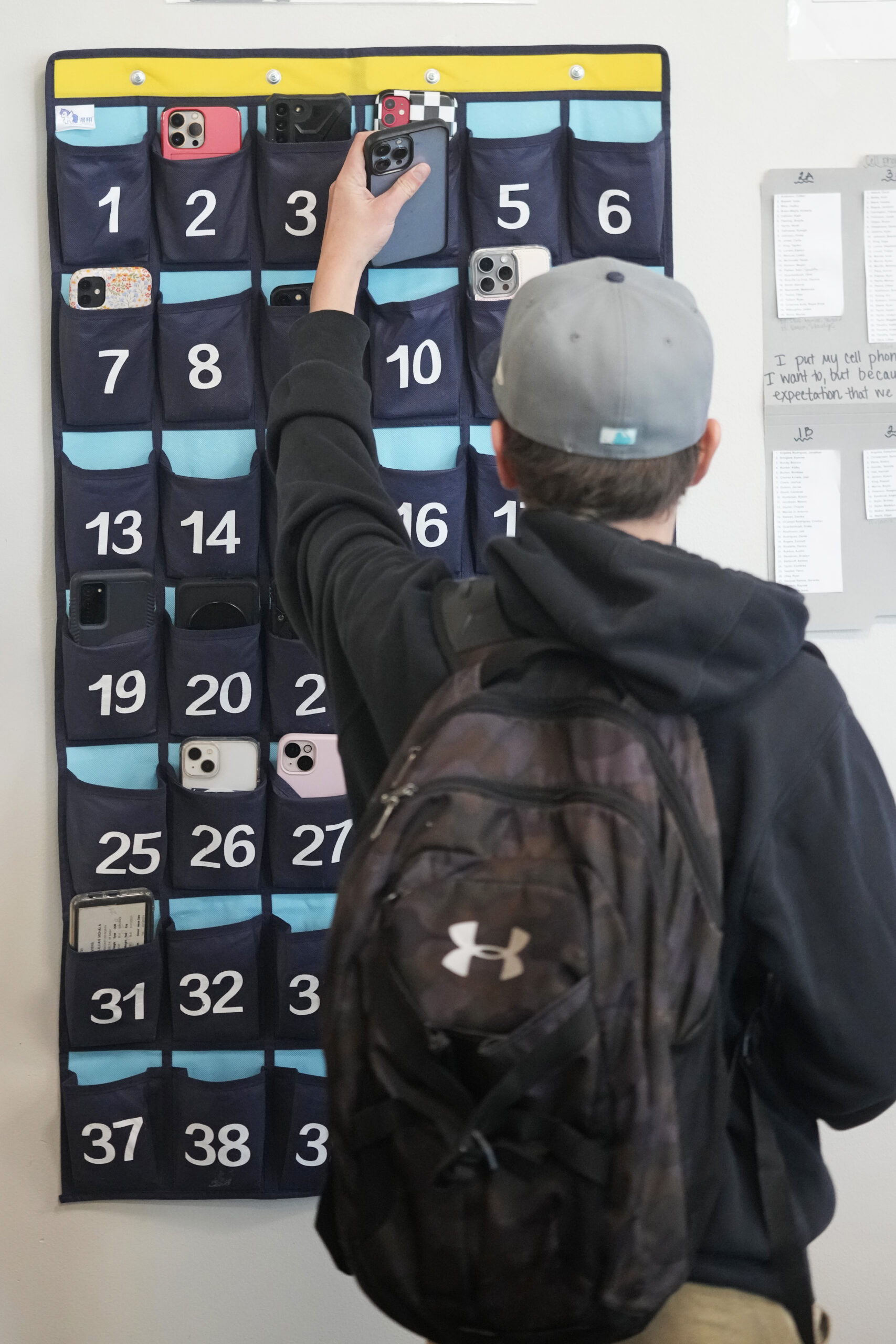 Pennsylvania Set to Ban Cellphones in Schools From Bell to Bell